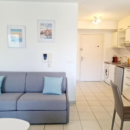 Studio A La Mer Avec Piscine Sète Extérieur photo