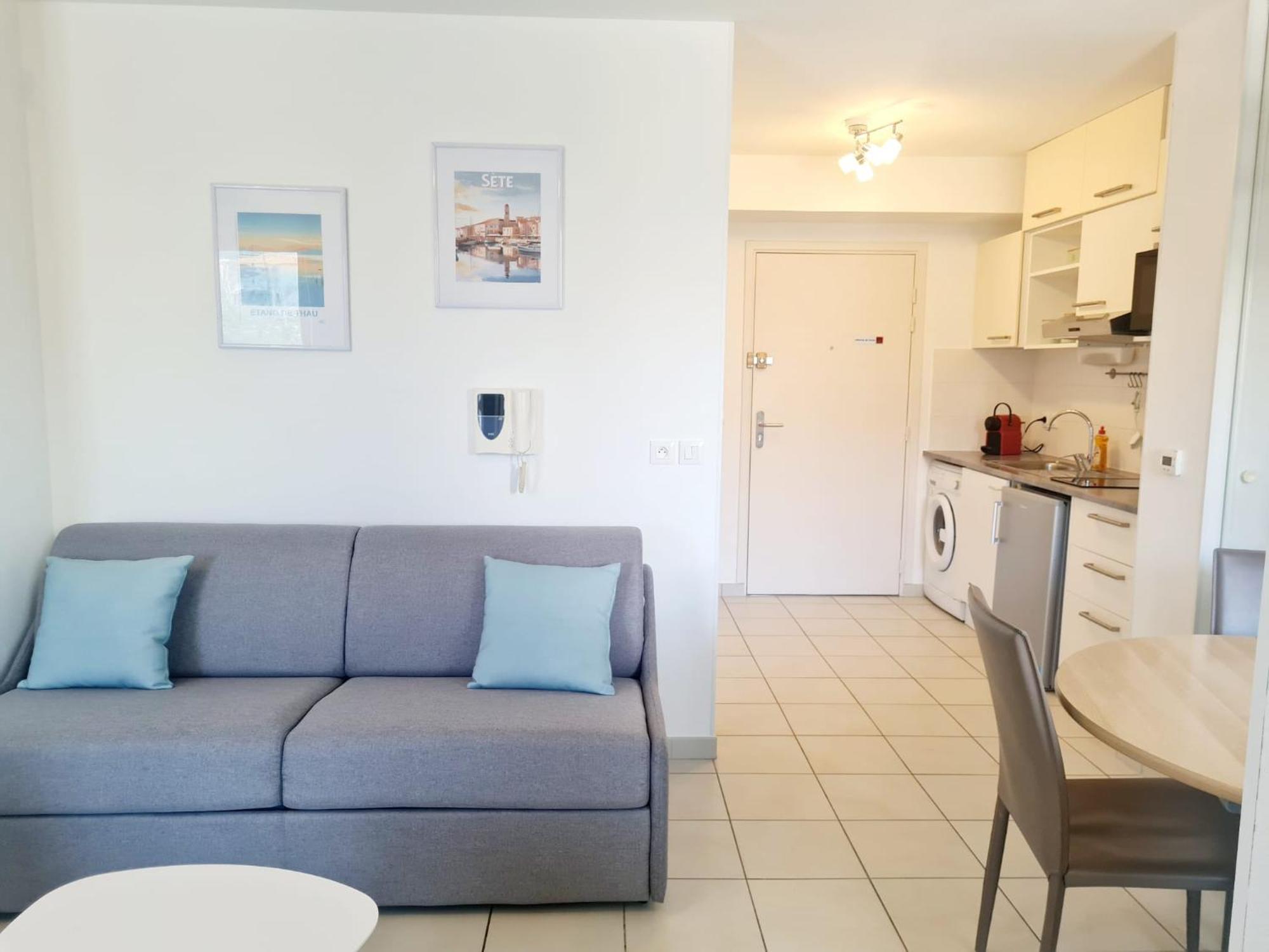 Studio A La Mer Avec Piscine Sète Extérieur photo